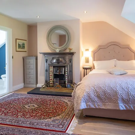 Villa On The Lissadell